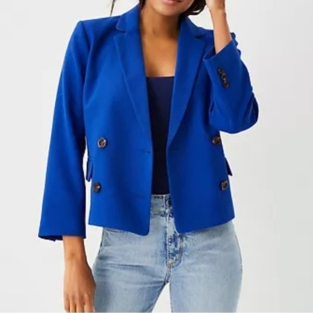 Cropped Boxy Blue Blazer by Ann Taylor,  Relaxed Fit, Fully Lined, Size 6, EUC!